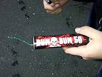 DUM BUM 50g - odpálenie 50-gramovej petardy na sídlisku