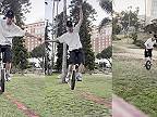 Frajer na jednokolke vyskúšal slackline