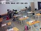 Študent napadol učiteľku v triede: Kričal, že si to zaslúži a zranil