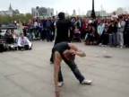 Break Dance and Body Popping to Suavamente at South Bank