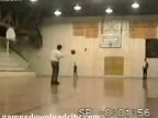 Basketbal vs. činky
