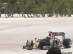 F1 na piesku
