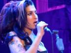 Amy Winehouse - posledné vystúpenie na drogách