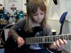 8-ročná gitaristka s talentom od Boha