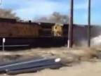 Zrážka vlaku a kamióna