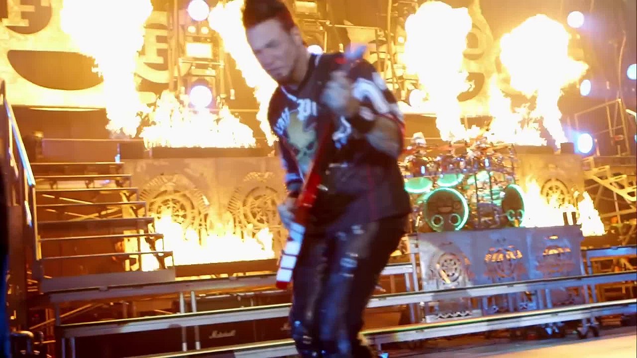 Five Finger Death Punch Wash It All Away Deutsche übersetzung Five Finger Death Punch - Wash It All Away - Mojevideo