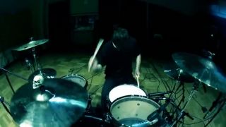 Výborný Drummer