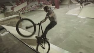 Ilya Fedotov - bike check