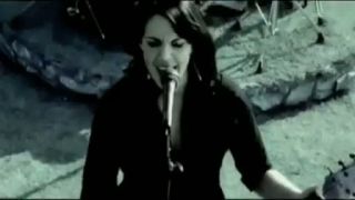 Scarlet Division - Sundial (s Jamie Oliverom - kuchárom)
