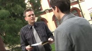 Jehovisti klopú na dvere