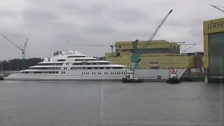 AZZAM megajachta sveta