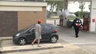 Remi Gaillard ako bomba