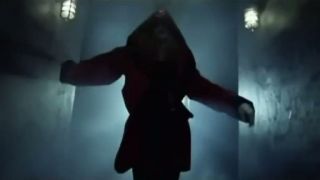 Madonna - Revolver ( Live Tour )
