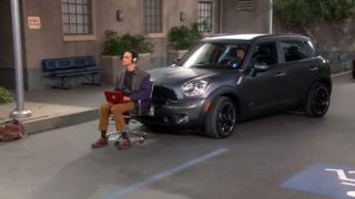 Teorie velkeho tresku 6x09 Sheldon a parkovací místo cz