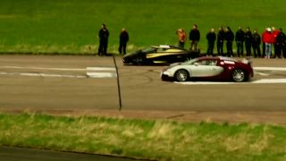 Bugatti Veyron vs. Koenigsegg Agera S