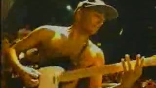 Rage Against the Machine - Killing In The Name