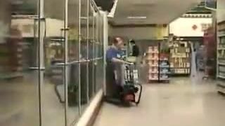 Touettes guy v obchode