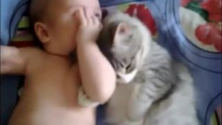 Milučke babo z milučkym kocurikom
