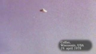 UFO fotografie od roku 1870 - 2007