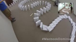 Macbookové domino