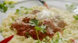 Chilli Con Carne karbanátky a Sticky Kicking kuře