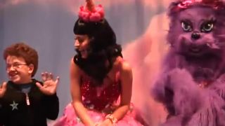Keenan Cahill a Katy Perry (Teenage dream)