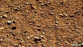 Rok na Marse, anomálie na Marse Curiosity Rover.