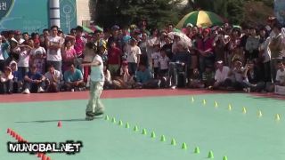 Úžasné korčuliarske dievčatko