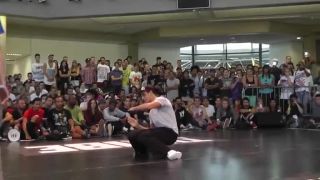 IBE 2012  Popping Battle  -  Salah Vs Sacha