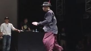 Salah vs Acky - ProfessionalPoppin Battle 2007 -  Winner Salah
