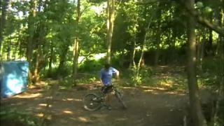 FreeRide Forest +repair bike