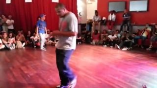 Salah VS Stockos  IBE 2012 UK Champs Popping qualifier - Winner 