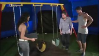 Fakta - X - Záhadná - houpačka - a - mimozemšťan
