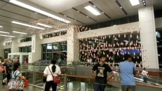 Suchozemci objavili Singapur