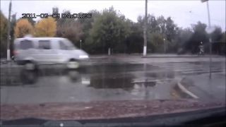 Kompilácia drsných dopravných nehôd - chodci