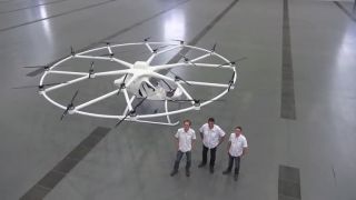 Prvý let elektrického vrtuľníku Volocopter VC200