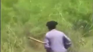 Diviak napadol dvoch ludi, jedneho zabil!!!