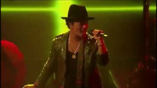 Bruno Mars'  - Locked Out of Heaven - THE X FACTOR USA LIVE