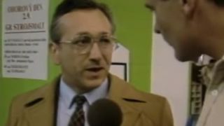 Prečo nie ste v práci?! (1986)