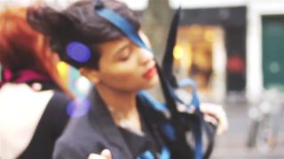 Icona Pop Ft. Charli XCX - I Love It