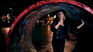 Layla ft. Billy Hollywood - I feel (Official video)