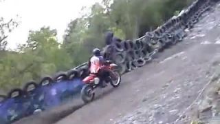 Šialení moto-horolezci