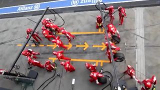 Ukážkový F1 pit stop