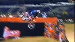 Freestyle motocross pády