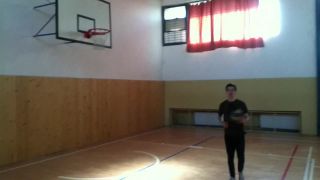Trick Shoot - nezvyčajné koše :)
