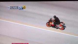 HEART POUNDING High Speed Motorcycle Chase BREAKS WRIST OR ARM P