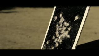IPad Air vs Airsoft MP7