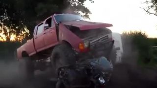 Zlomený Monster Truck