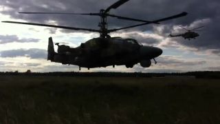 Držte si klobúky, letí Kamov Ka-52 Alligator!