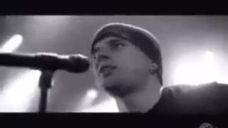 Avenged Sevenfold - Dear God